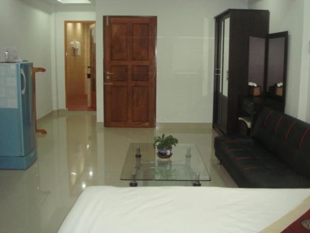 Anzac Wooden Guest House & Cafe Shop Pattaya Room photo