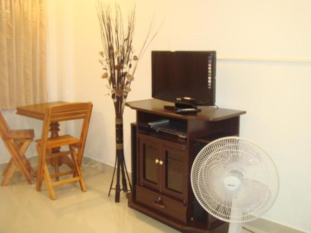 Anzac Wooden Guest House & Cafe Shop Pattaya Room photo